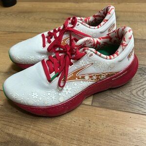 Brooks Festive Christmas running shoes